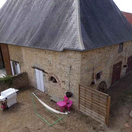 La ferme du verger - 1er étage avec escalier Ecommoy